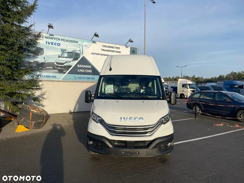 Iveco DAILY 35S18HV - 2