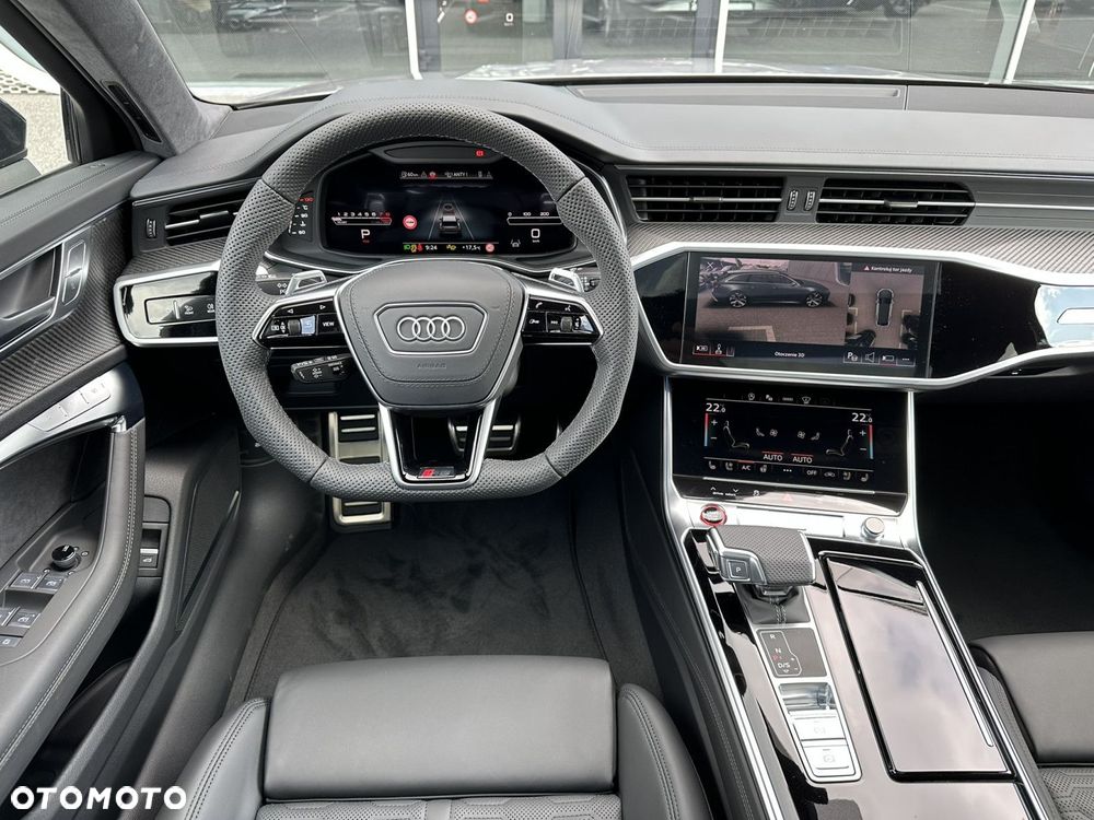 Audi RS6 Avant - 17