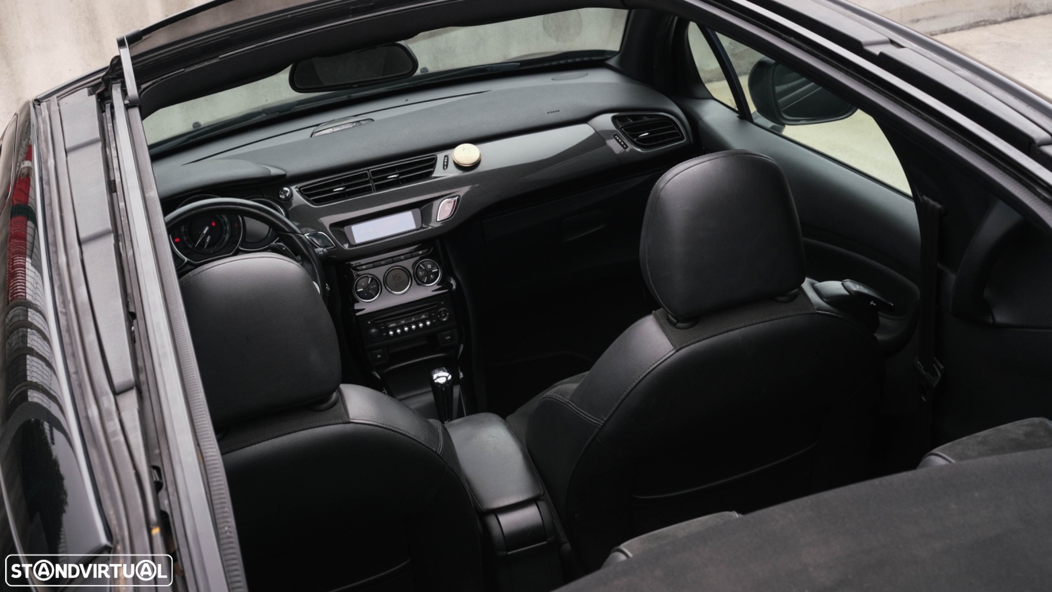 Citroën DS3 Cabrio 1.6 e-HDi So Chic ETG6 - 10