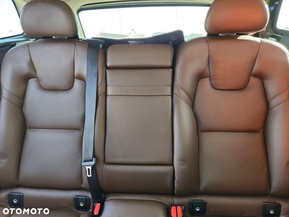 Volvo XC 60 - 9