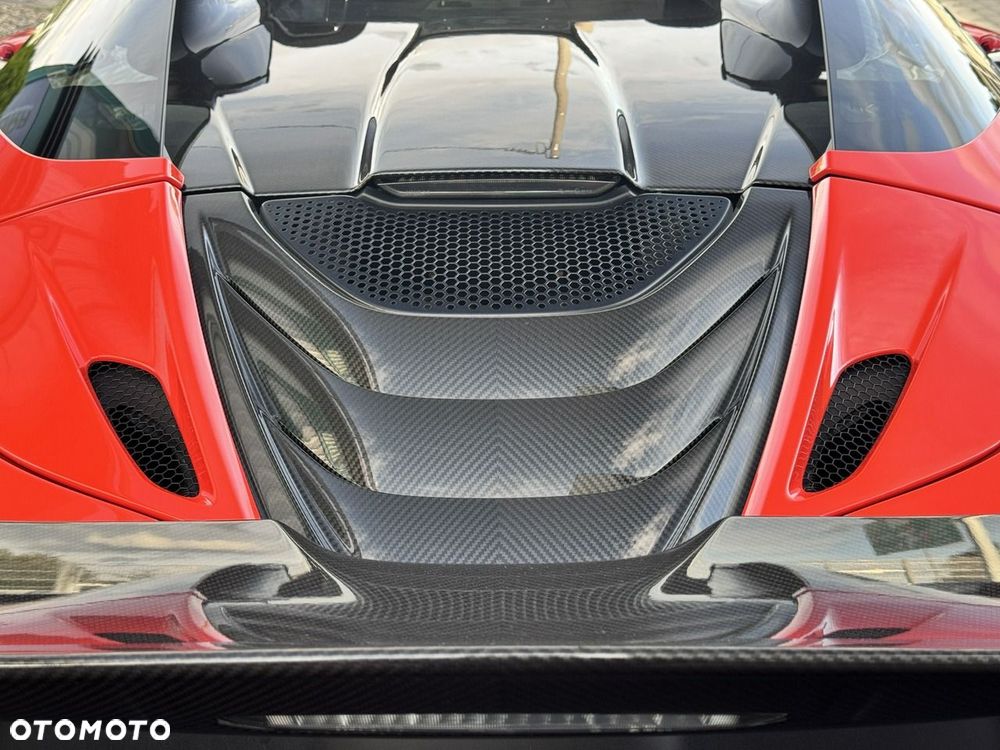 McLaren 720S Spider Performance - 19
