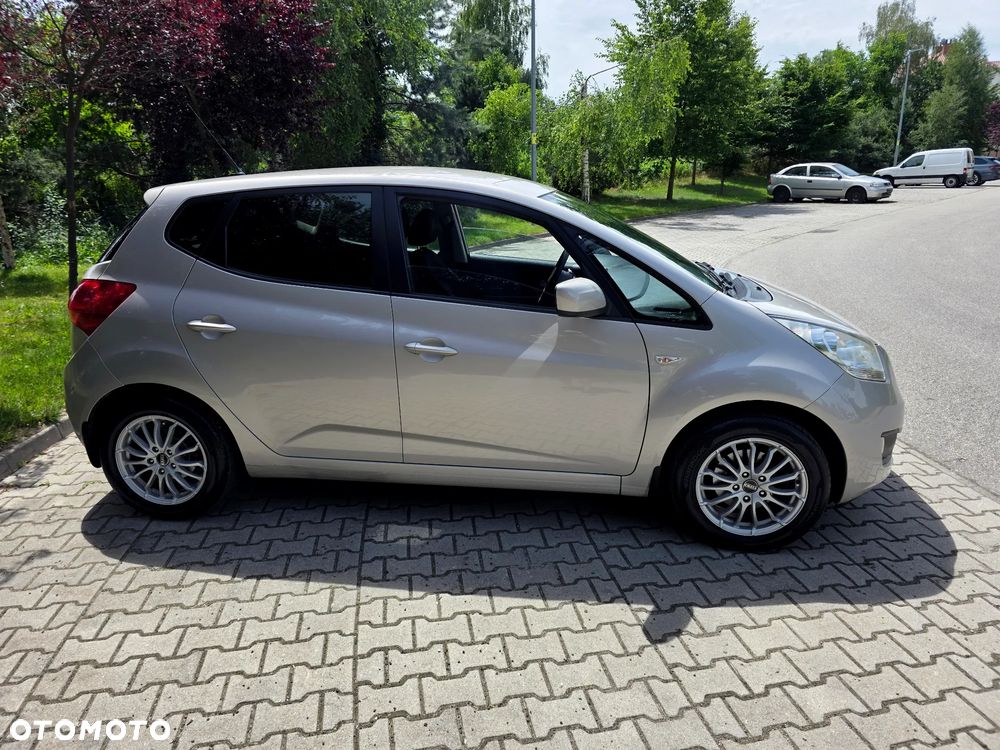 Kia Venga 1.4 L - 17