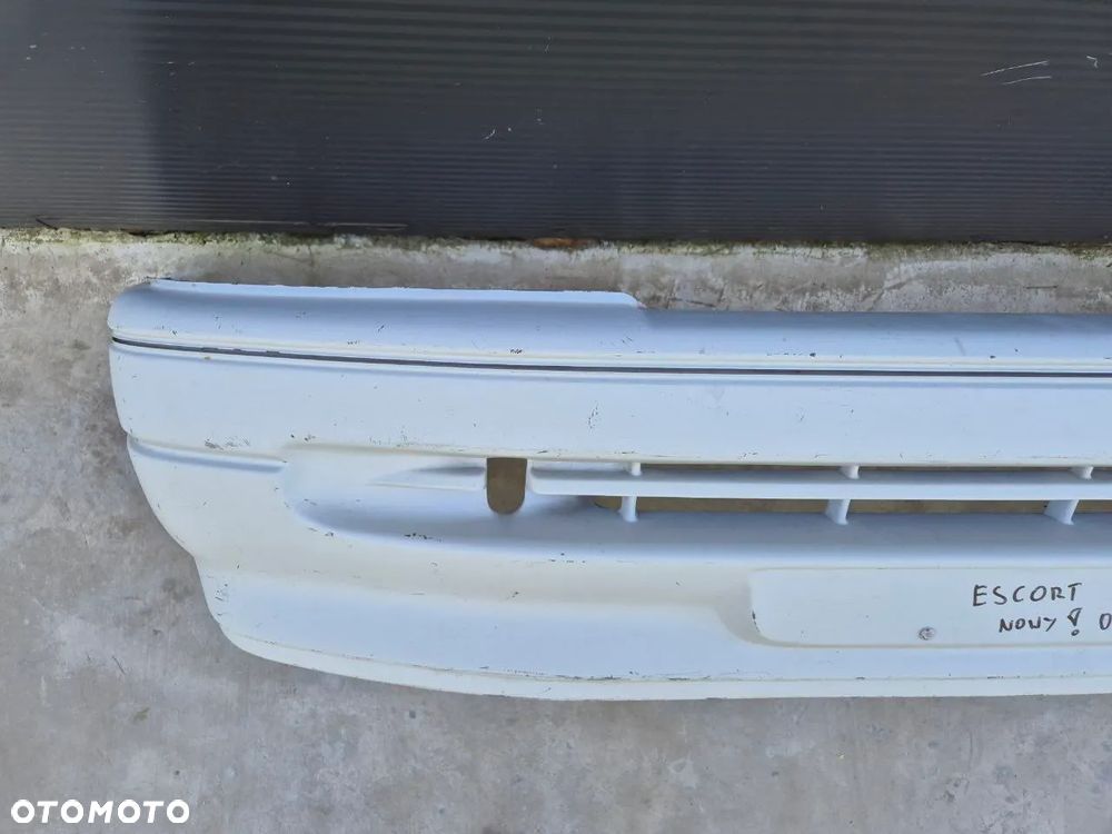 ZDERZAK FORD ESCORT MK6 VI - 2