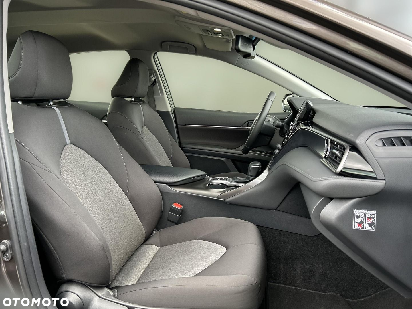 Toyota Camry - 9