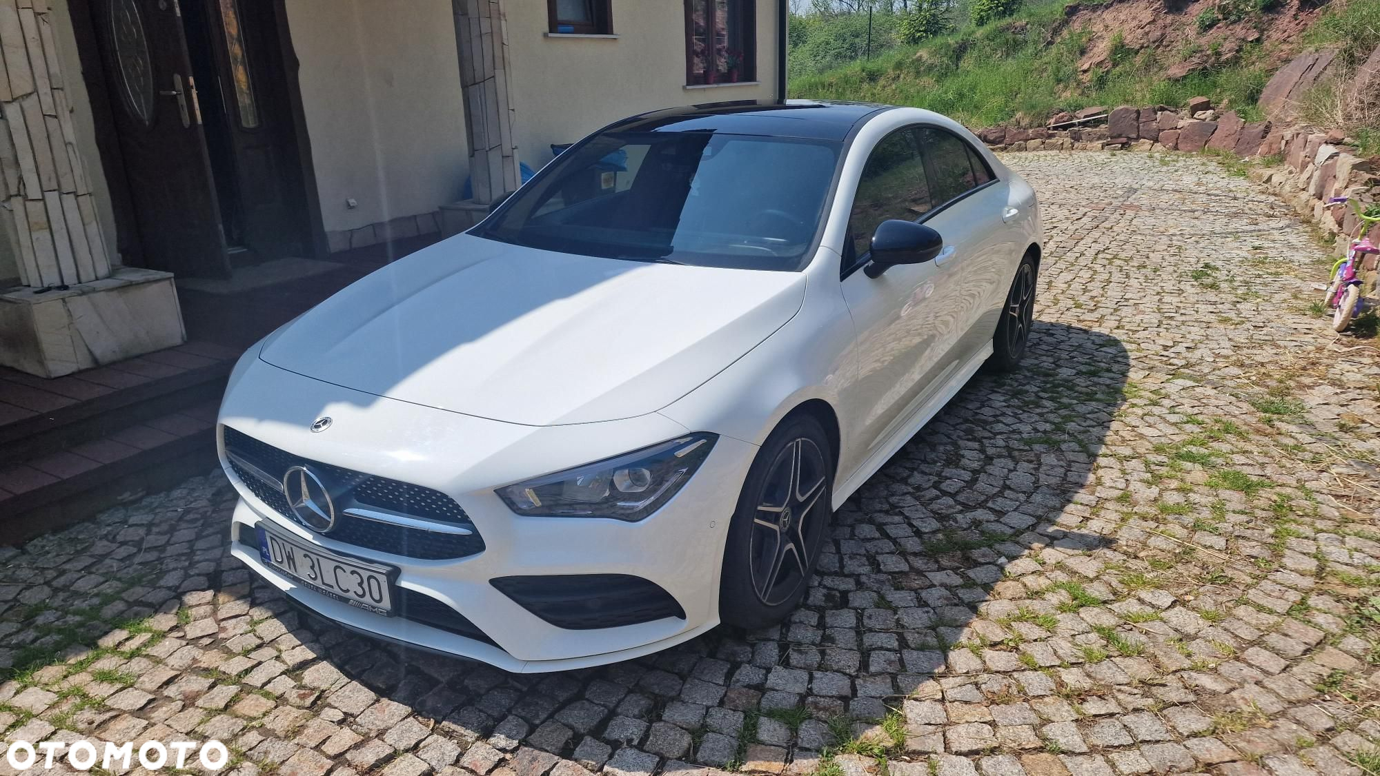 Mercedes-Benz CLA - 2