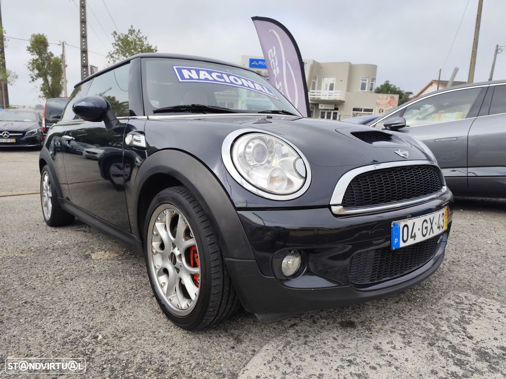 MINI 3 Portas John Cooper Works - 4