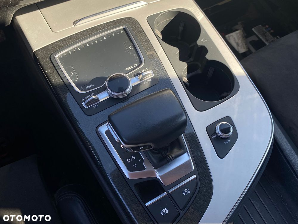 Audi Q7 - 22