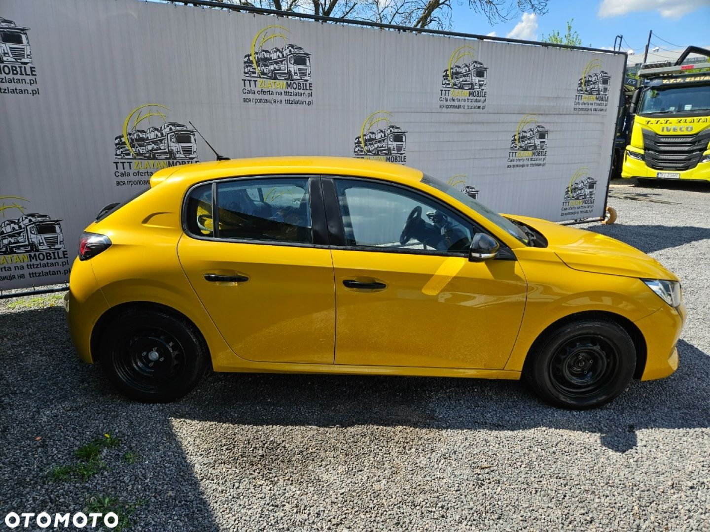 Peugeot 208 - 2