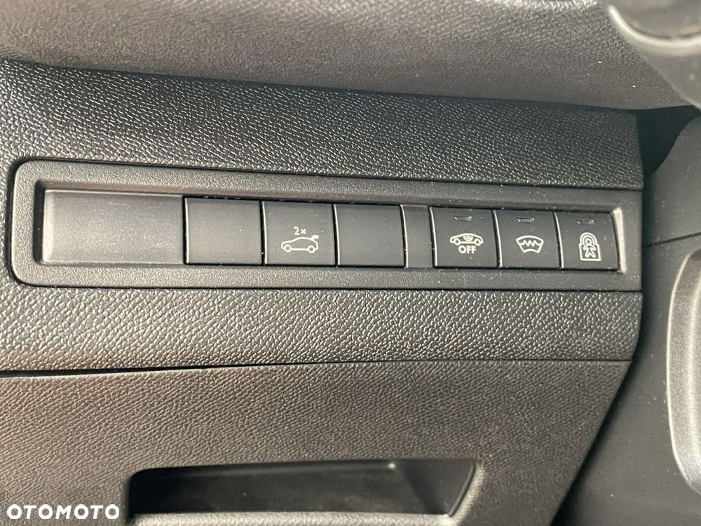 Peugeot 3008 - 28