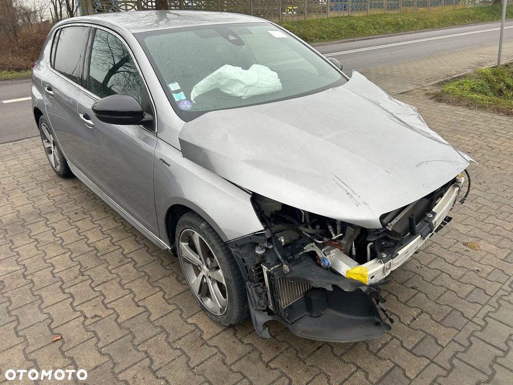 Peugeot 308 - 4
