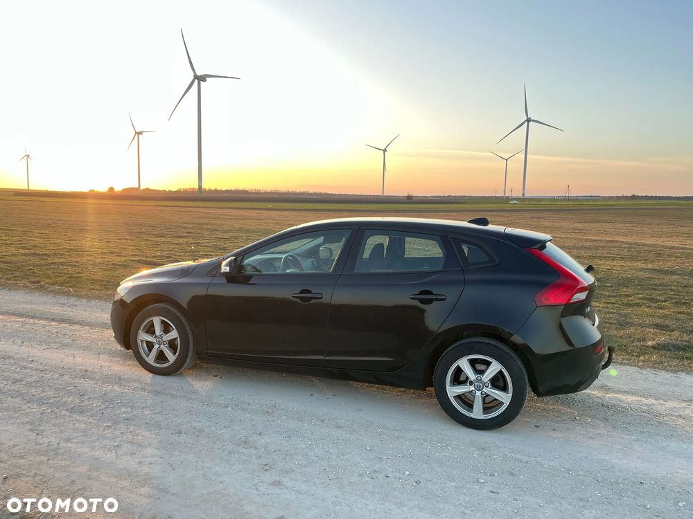 Volvo V40 - 14