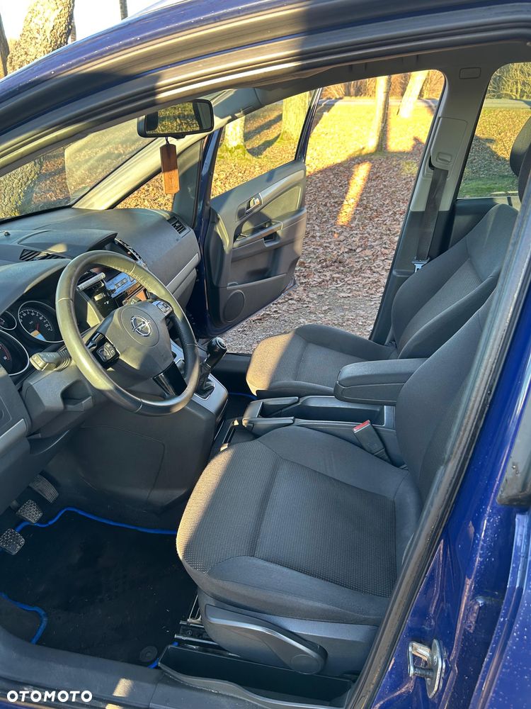 Opel Zafira - 5