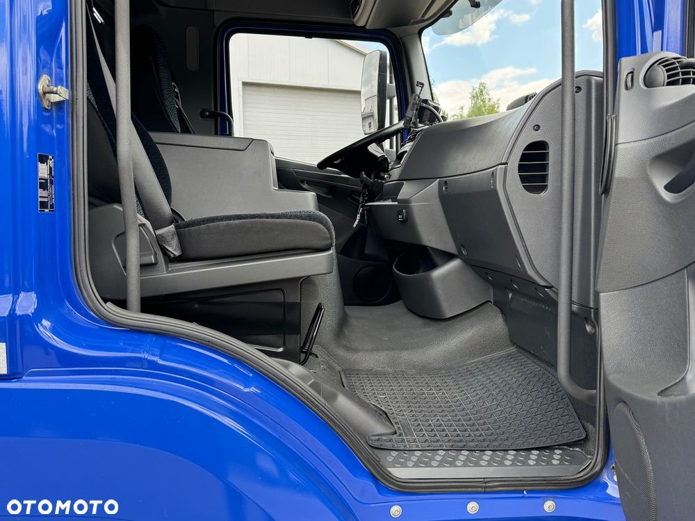 Mercedes-Benz ATEGO 816 KONTENER IZOTERMA  5.30m+ WINDA - 30