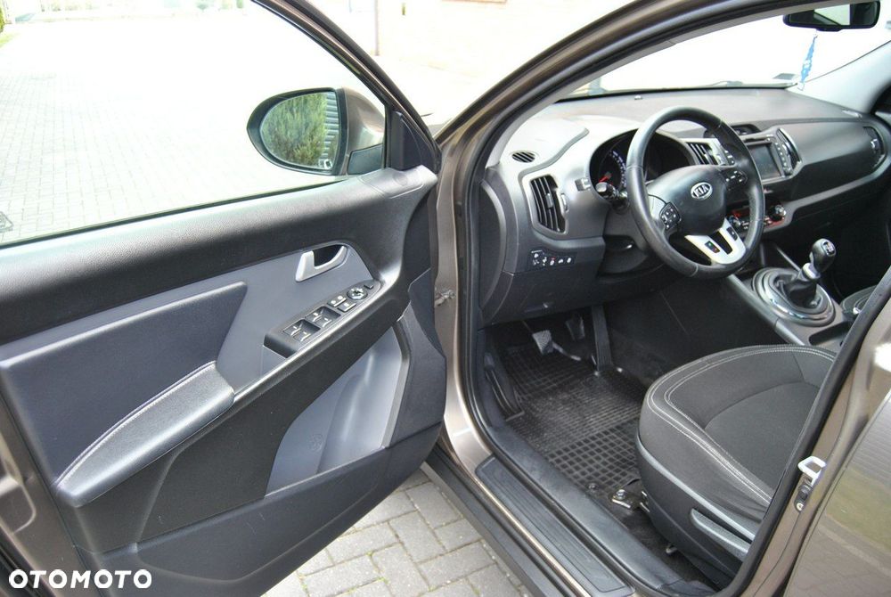 Kia Sportage 1.6 GDI 2WD Attract - 9