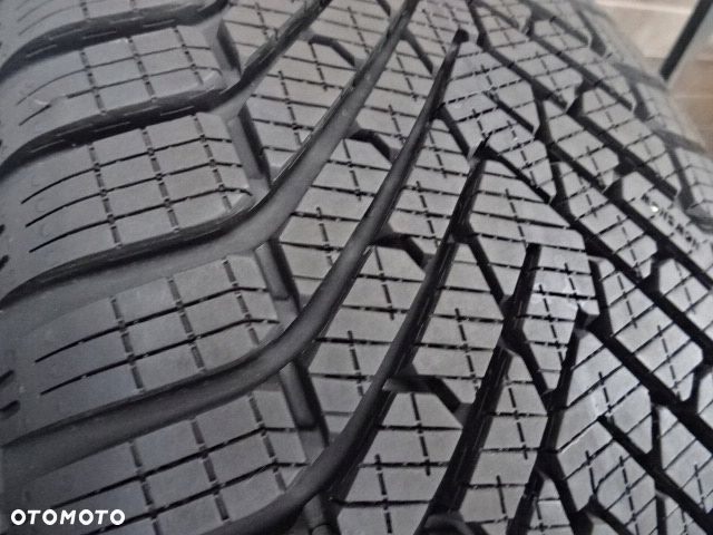 225/45/R18 95V Pirelli Cinturato Winter 2 - 3