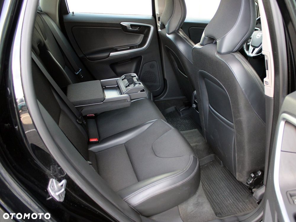 Volvo XC 60 D4 Drive-E Kinetic - 16