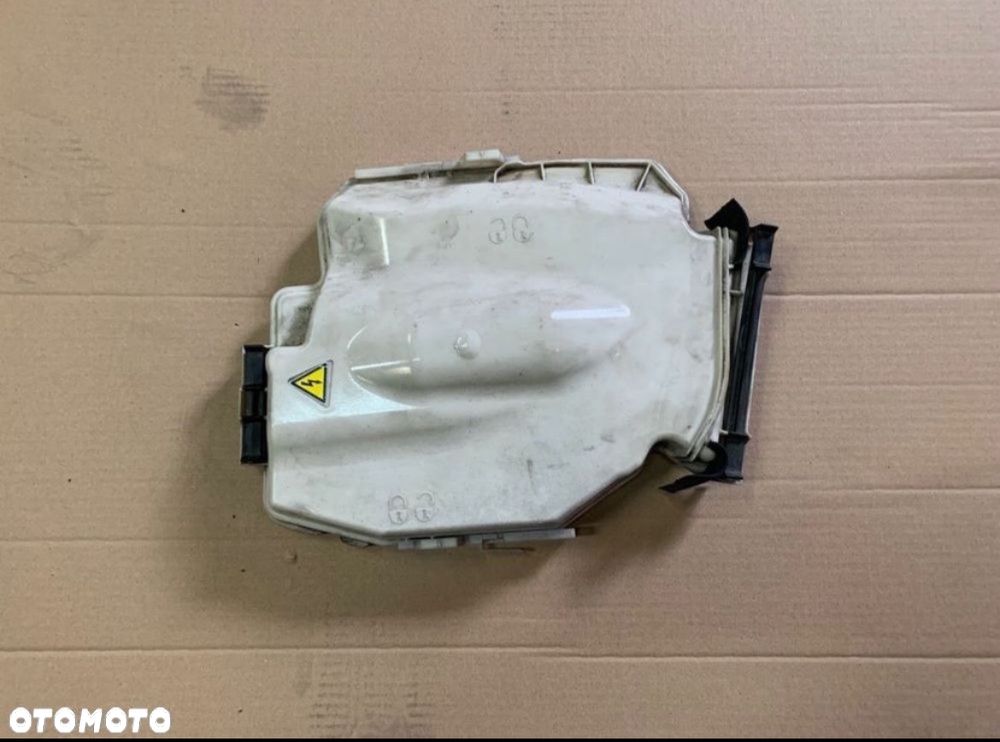 7544575 pokrywa skrzynki bezpieczników bmw x1 e84