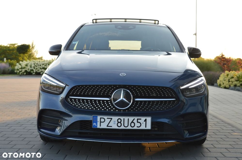 Mercedes-Benz Klasa B 180 AMG Line 7G-DCT - 22