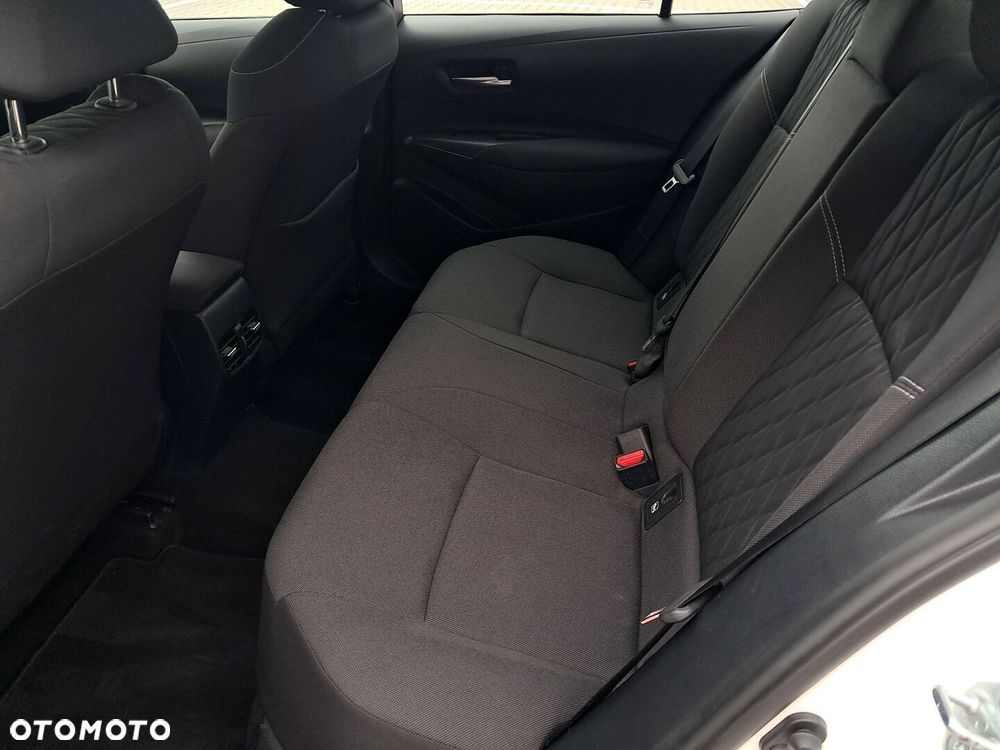 Toyota Corolla 1.6 Premium EU6 - 13