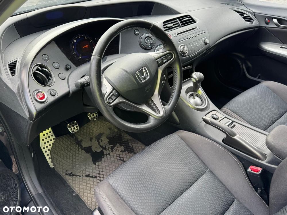 Honda Civic 1.4 Comfort - 21