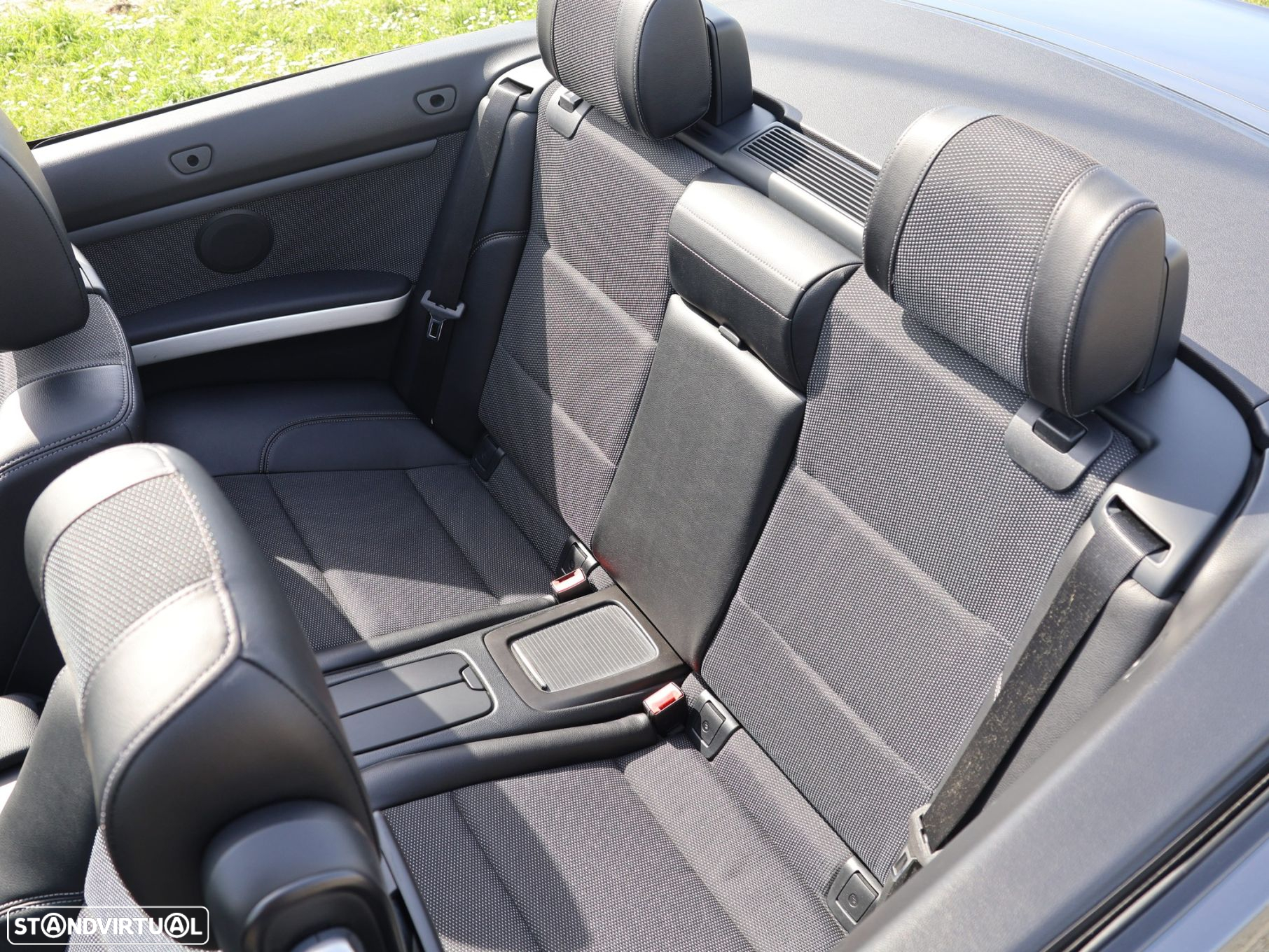 BMW 330 i - 55