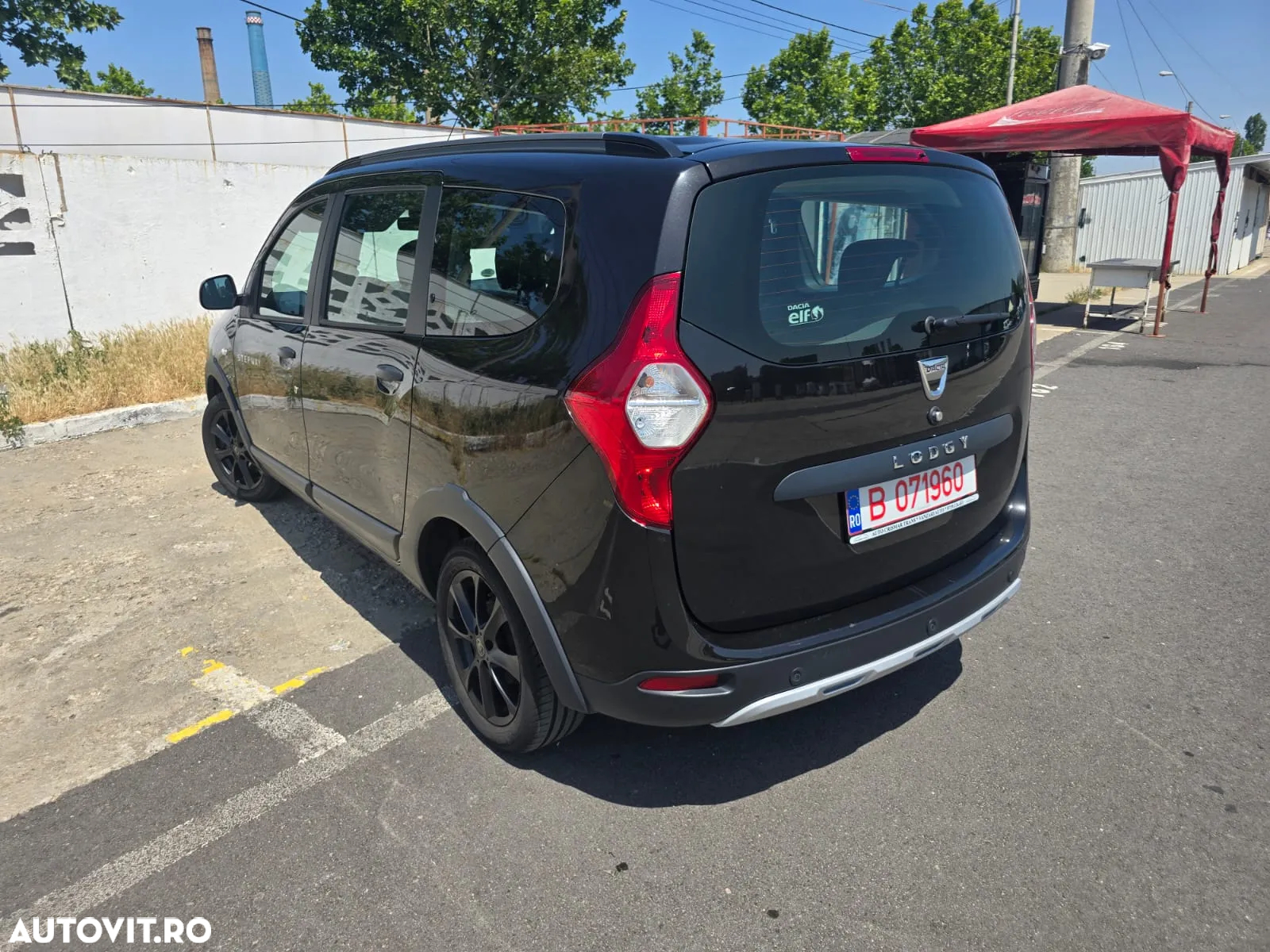 Dacia Lodgy 1.2 TCe 115 CP Stepway - 26