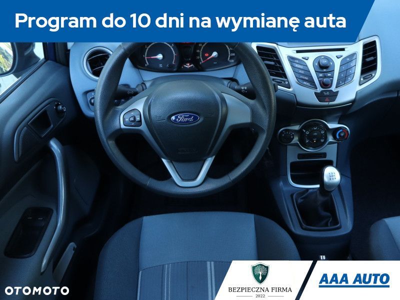 Ford Fiesta - 9