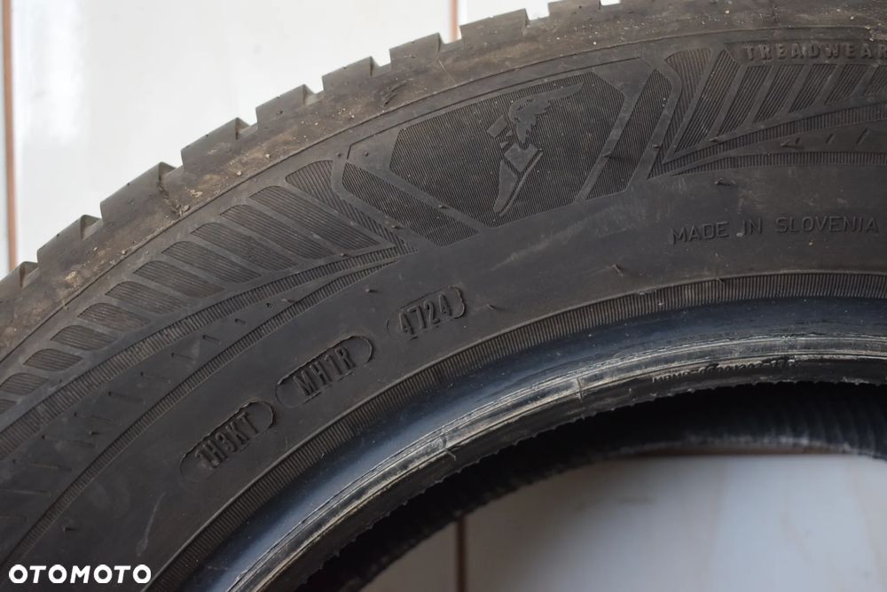 R17 215/60 Goodyear Vector 4Seasons GEN-3 - 5