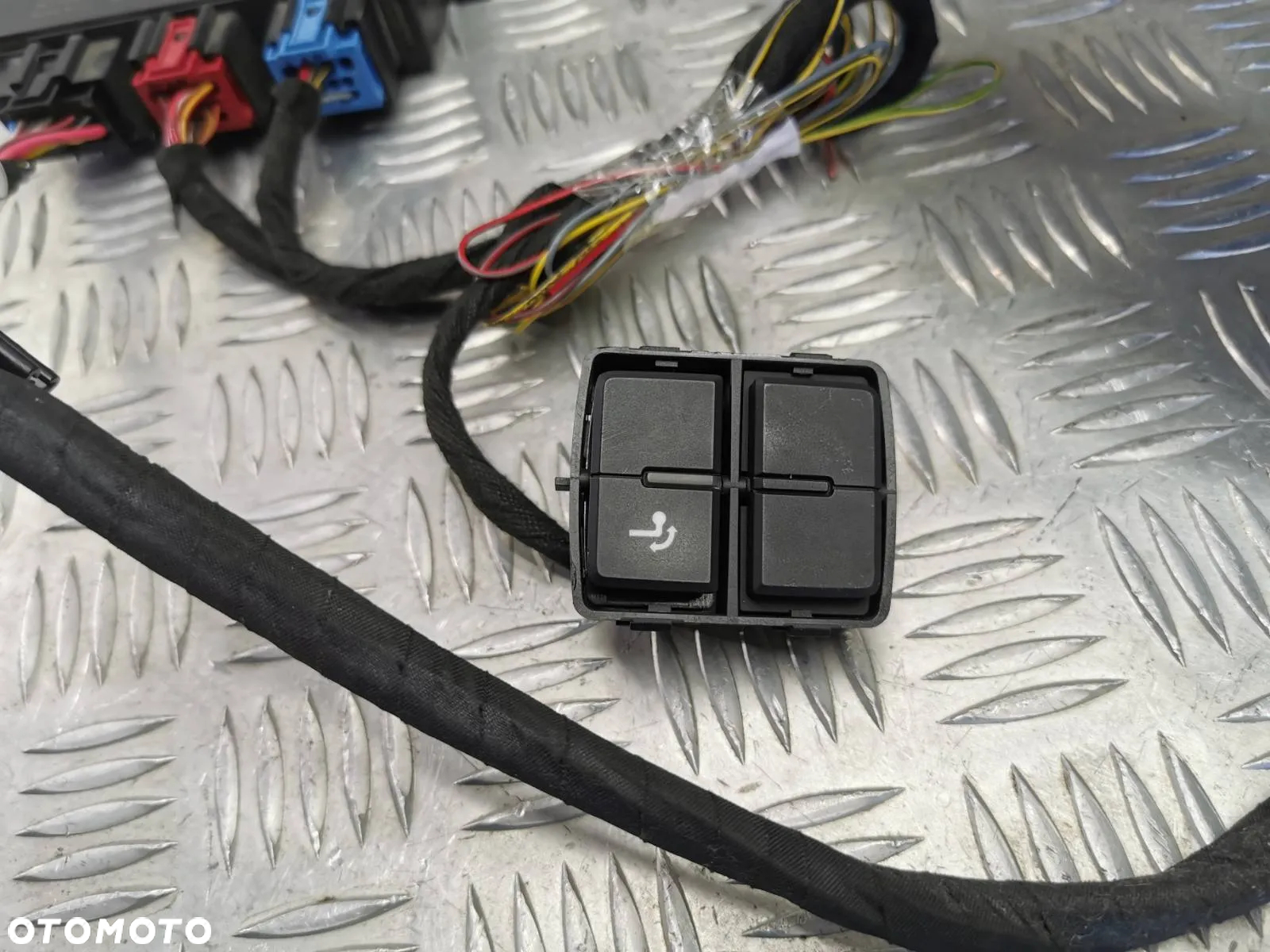 VW TOUAREG 7P 10-18R HAK HOLOWNICZY WESTFALIA KULA BELKA MODUL STEROWNIK 4P0907383G - 4