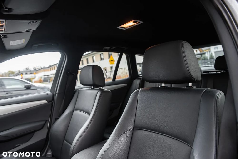 BMW X1 xDrive28i - 19