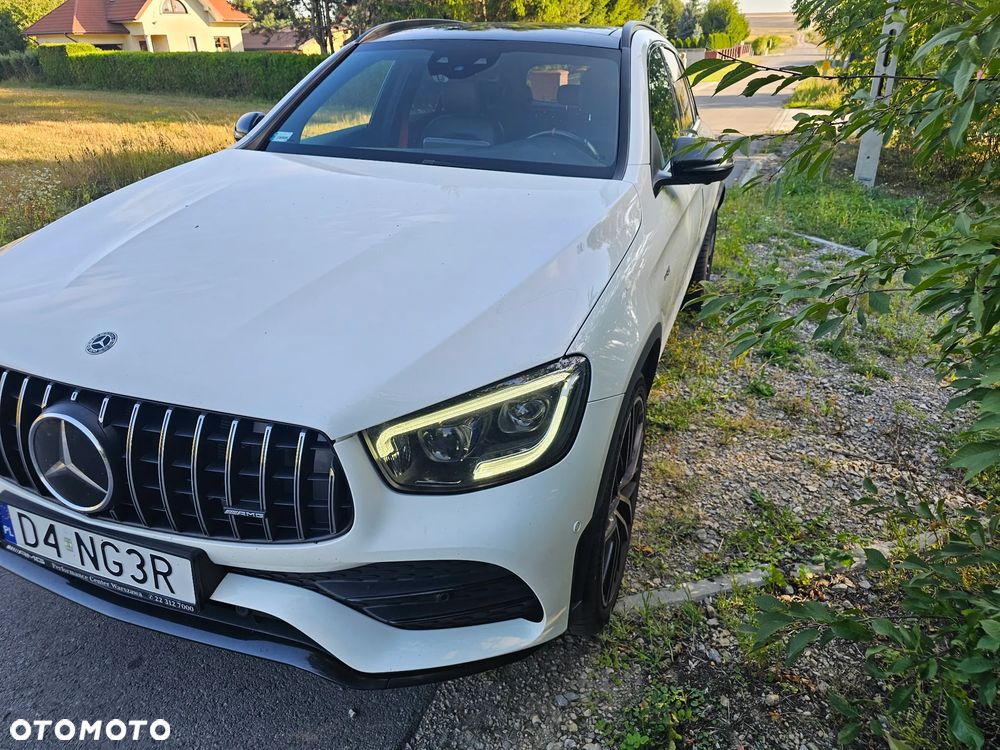 Mercedes-Benz GLC - 1