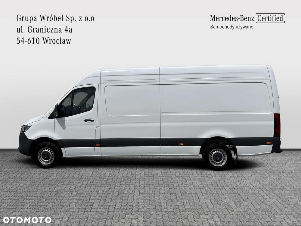 Mercedes-Benz Sprinter - 4