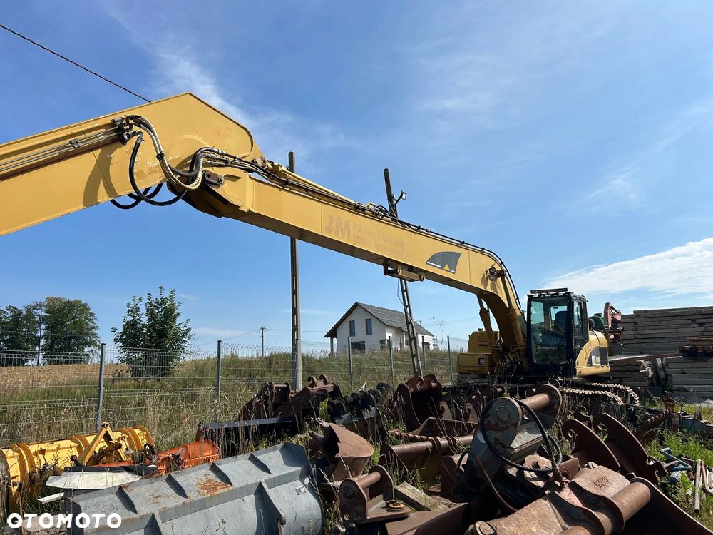 Caterpillar CAT 322C - 1