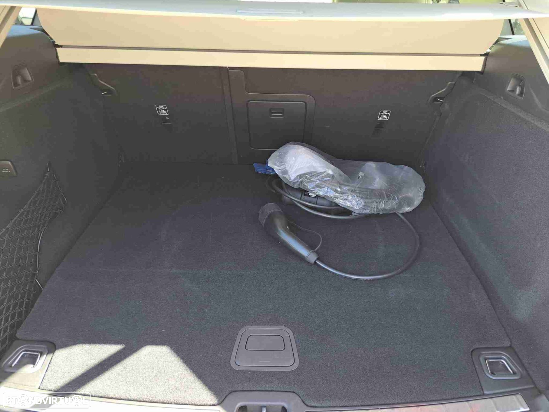 Volvo XC 60 2.0 T6 PHEV Plus Bright AWD - 6