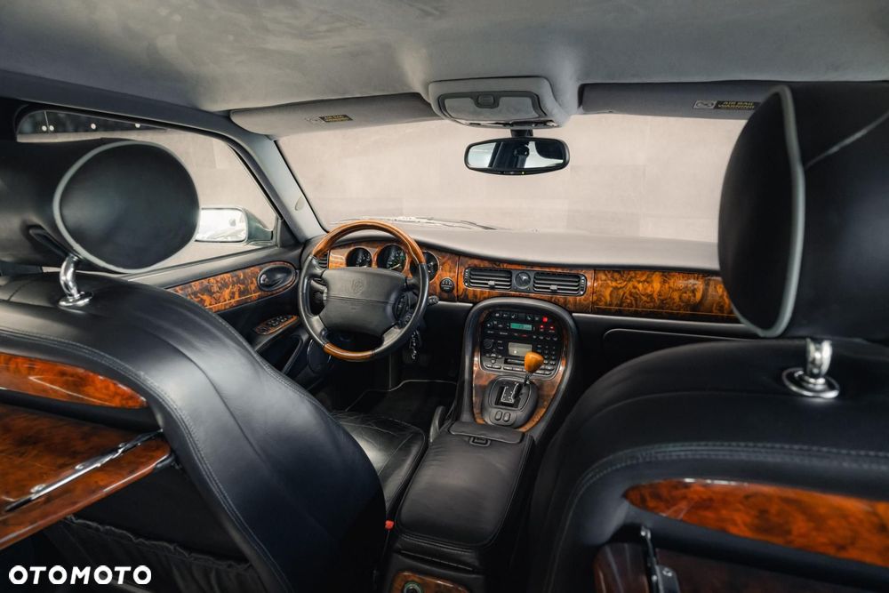 Jaguar XJ 2001