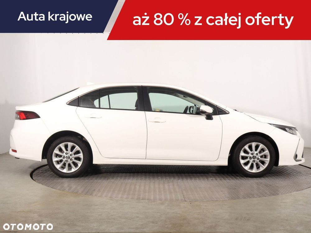 Toyota Corolla - 8