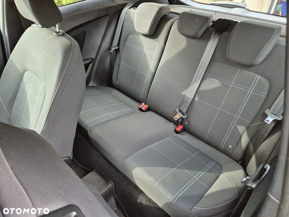 Ford Fiesta 1.1 S&S TREND - 8