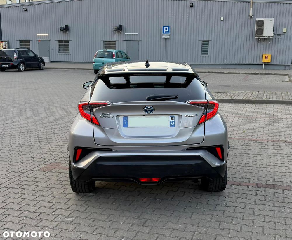 Toyota C-HR 1.8 Hybrid Neon Lime powered by JBL - 8