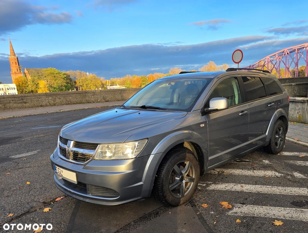 Dodge Journey - 1
