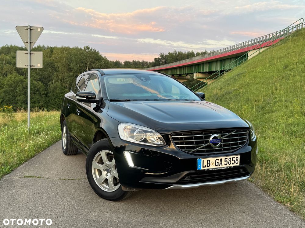 Volvo XC 60 D4 Momentum - 1