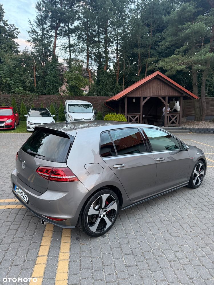 Volkswagen Golf 2.0 TSI BMT GTI Performance DSG - 12