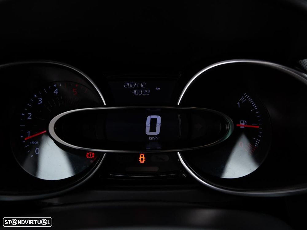 Renault Clio 1.5 dCi Limited - 17
