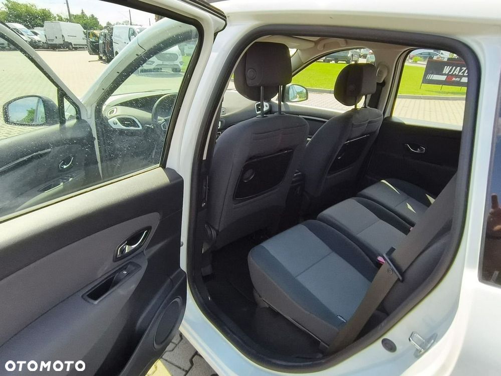 Renault Scenic - 15