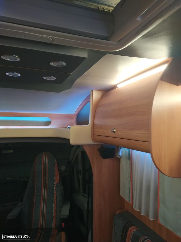 Burstner Premio Perfilada - 9