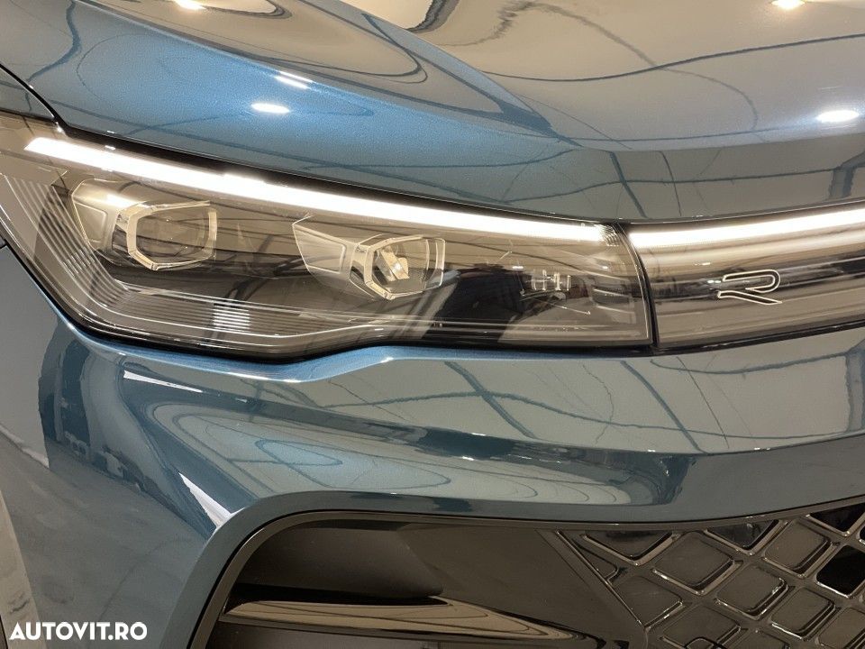 Volkswagen Tiguan - 8