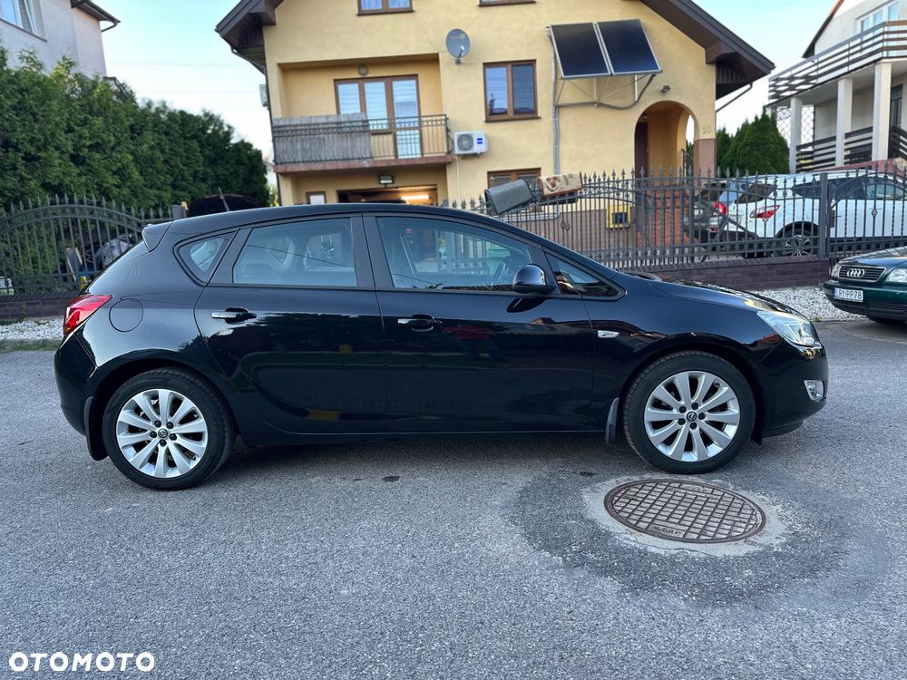 Opel Astra 1.6 Cosmo - 10