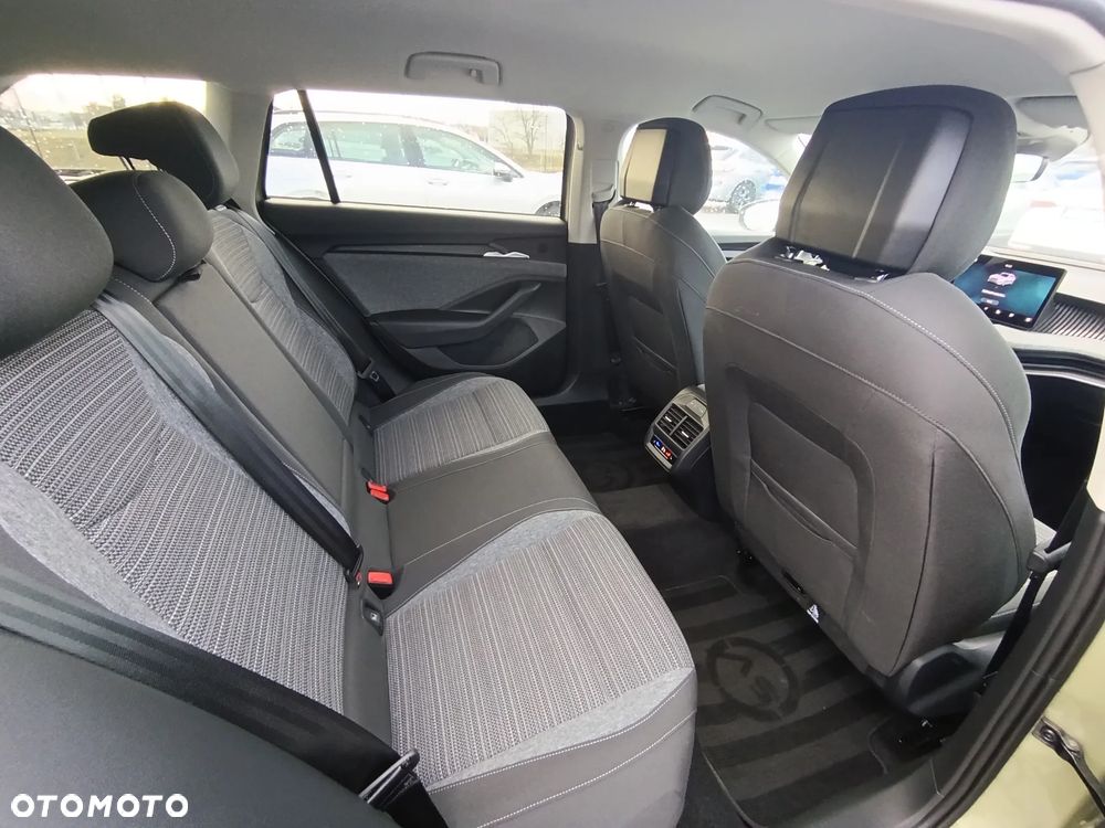 Skoda Superb 1.5 TSI mHEV Selection DSG - 12