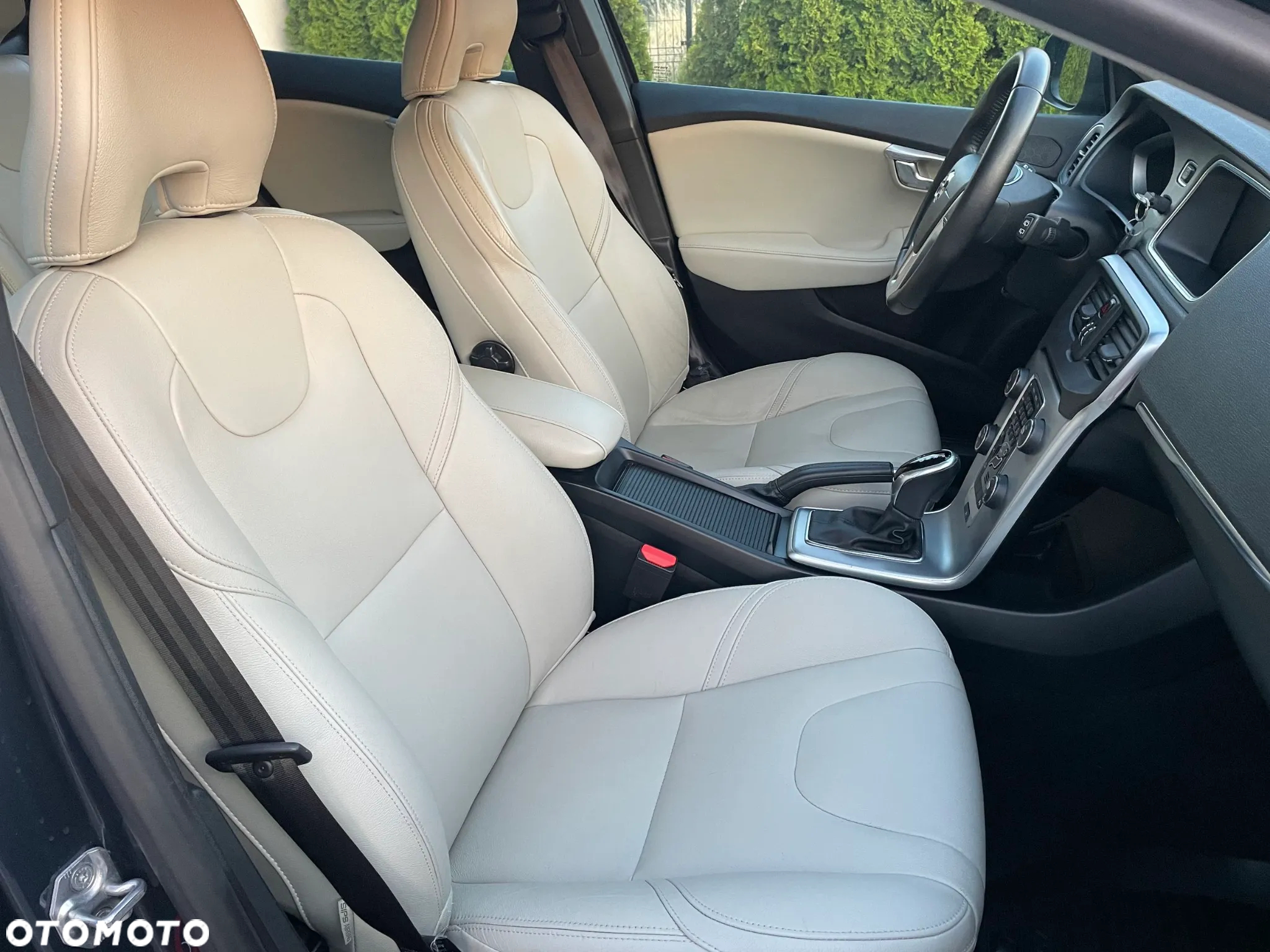 Volvo V40 T3 Geartronic Inscription - 12