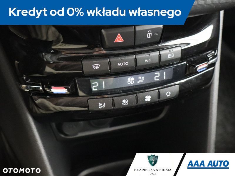 Peugeot 2008 - 14