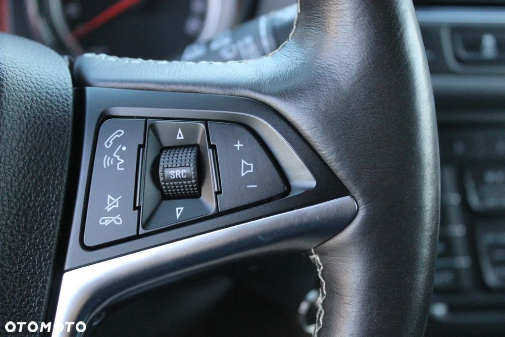 Opel Mokka 1.4 T Cosmo S&S - 38